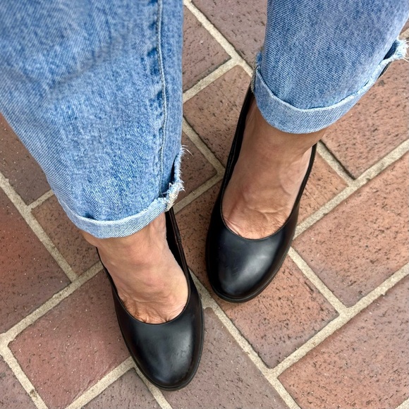 AGL Attilio Giusti Leombruni Lucite Heel Pumps Black Leather Platform Size 39 - Picture 6 of 13